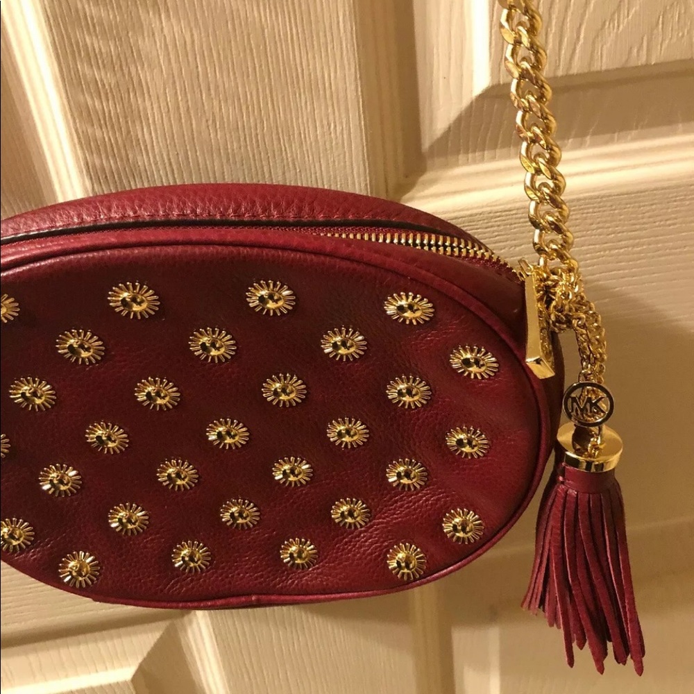 NWT MK, "Ginny" Studded Medium Messenger. - Picture 4 of 7
